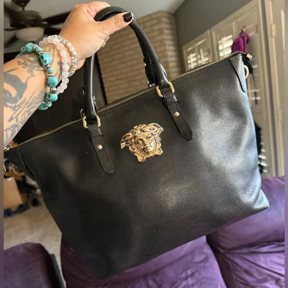 DISCOUNTED Versace LaMedusa tote bag - Picture 1 of 7